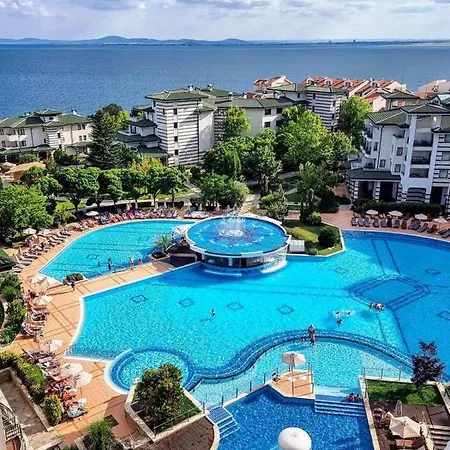 Lejlighedshotel Apartments In Emerald Beach And Spa Resort 5*