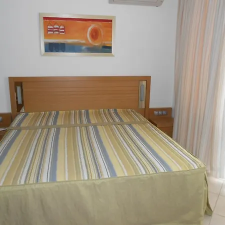 Apartments In Emerald Beach And Spa Resort Lägenhetshotell