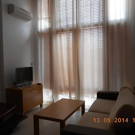 Apartments In Emerald Beach And Spa Resort Lägenhetshotell 5*