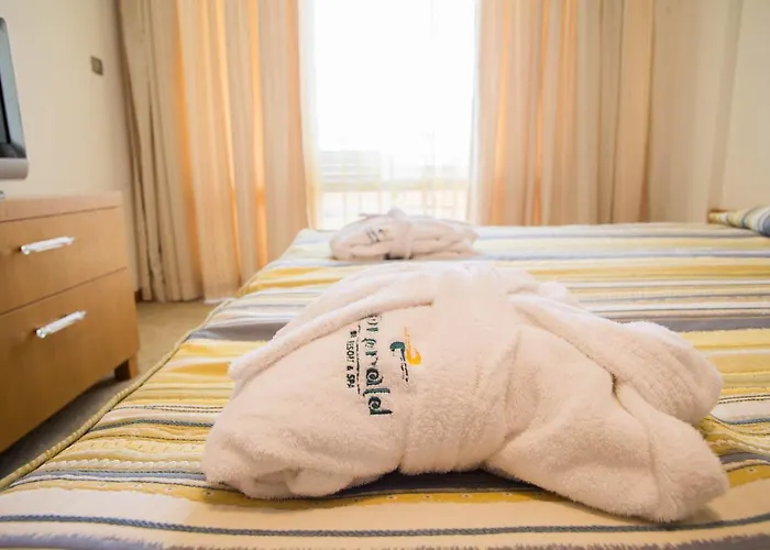 리조트 Emerald & 라브다