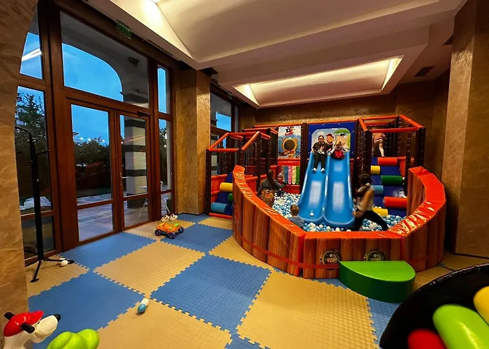 Emerald & 리조트 5*