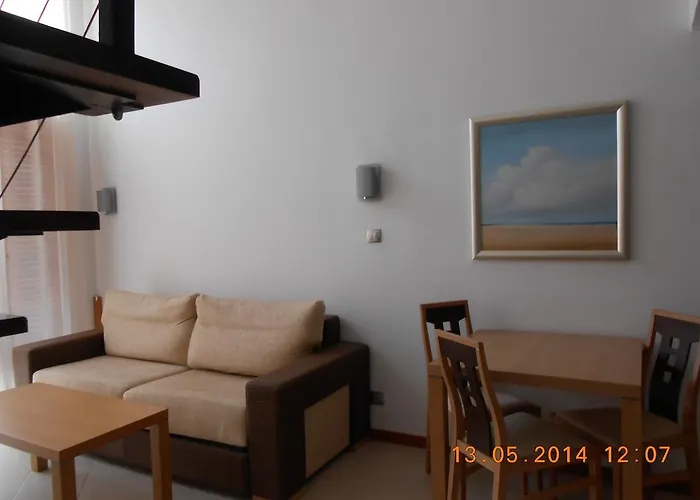 Emerald & 5* 라브다