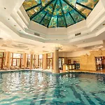 Emerald & Ośrodek wypoczynkowy 5*