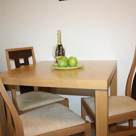 Emerald & 5* ラヴダ